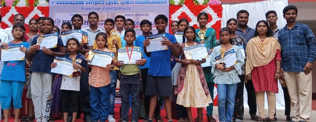 Chess prize winners - Cuddalore Chess Academy